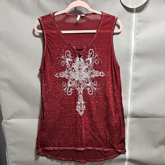 Elegant Burgundy Embellished Tank Top - Picture 1 of 4